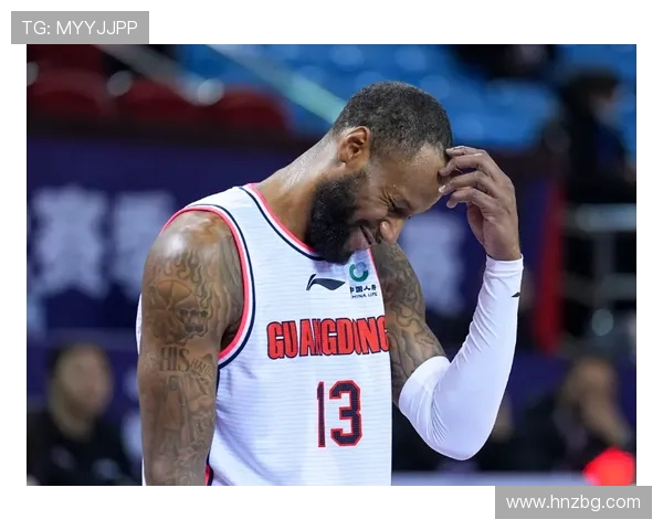 上海双杀北控迎20胜 洛夫顿豪斯齐发威 上海双杀北控迎20胜 洛夫顿豪斯齐发威